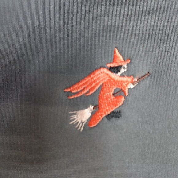 Under Armour Storm Golf Pullover L Gray 1/4 Zip Embroidered Witch on a Broom NEW - Picture 3 of 10